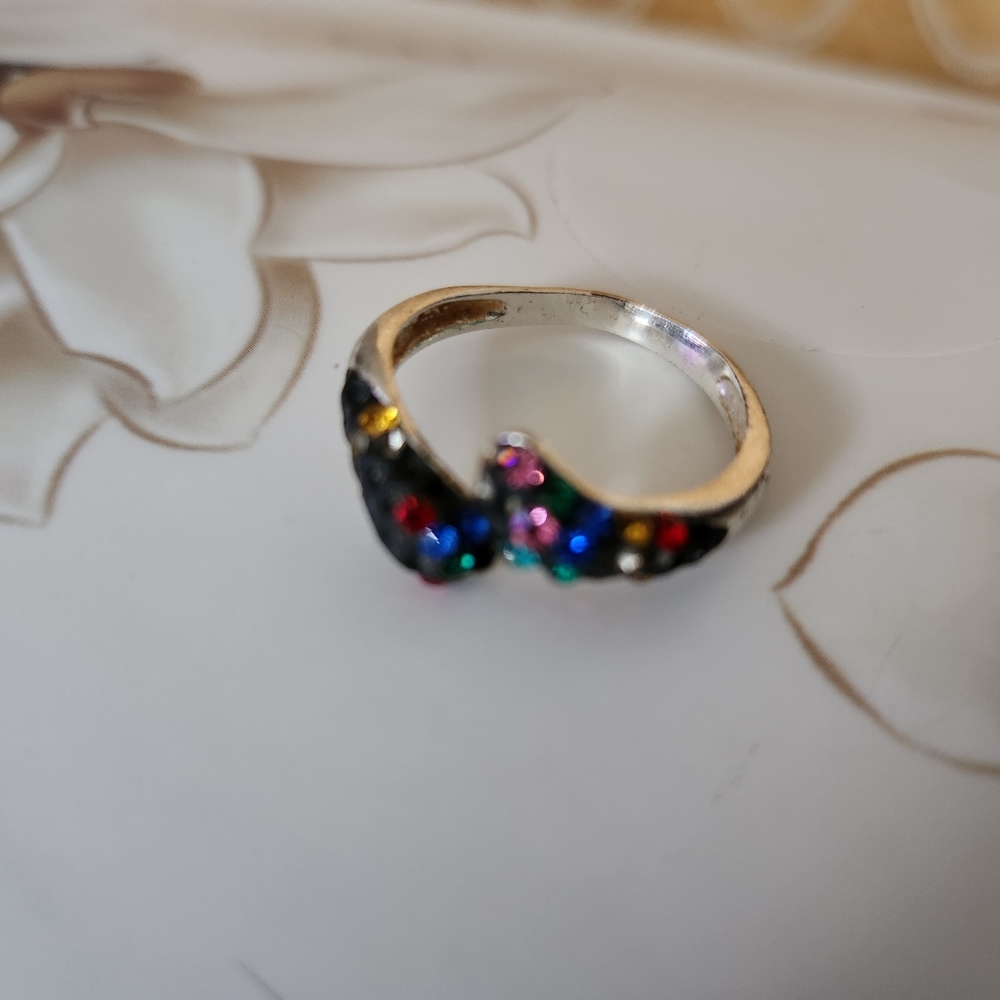Ring - Picture 6 of 6